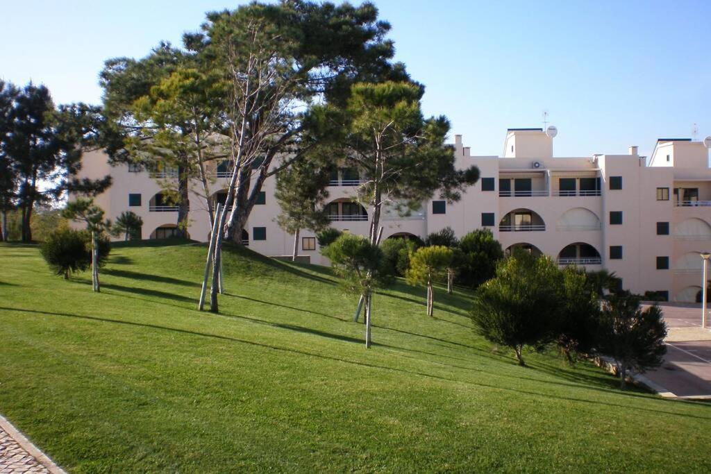 Salgados Village Apartment *